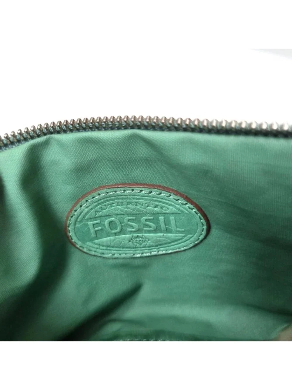 Fossil Pouch Mint Green Leather Zip Top Makeup Cosmetic Travel Case Toiletry Bag
